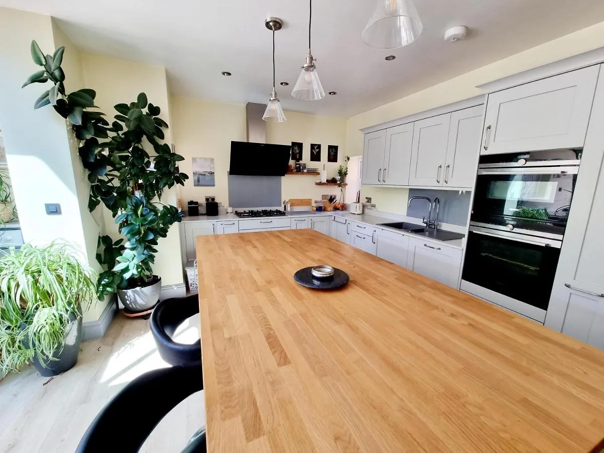Holiday home Cosy Family Haven: Spacious 3-Bedroom Retreat In Christchurch Bournemouth United Kingdom
